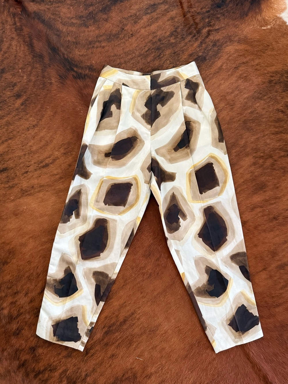 Massimo Dutti Limited  Abstract Geometric Print Trousers in Brown and Cream
